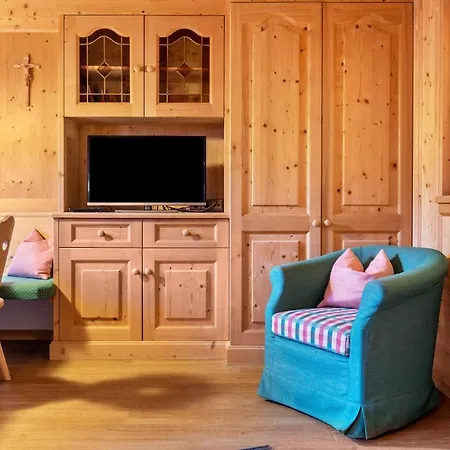 Apartamento Cesa Valeria App Monika Ortisei